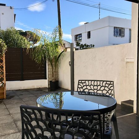 Plage A 400 M Studio Tout Confort Terrasse Clim Parking Hyères Eksteriør bilde