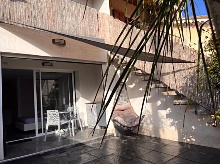 Plage A 400 M Studio Tout Confort Terrasse Clim Parking Hyères Eksteriør bilde